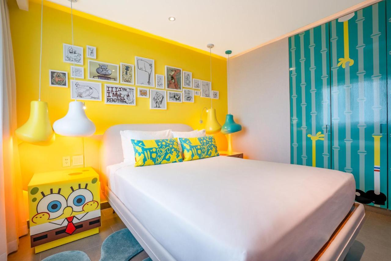 Pineapple Suite